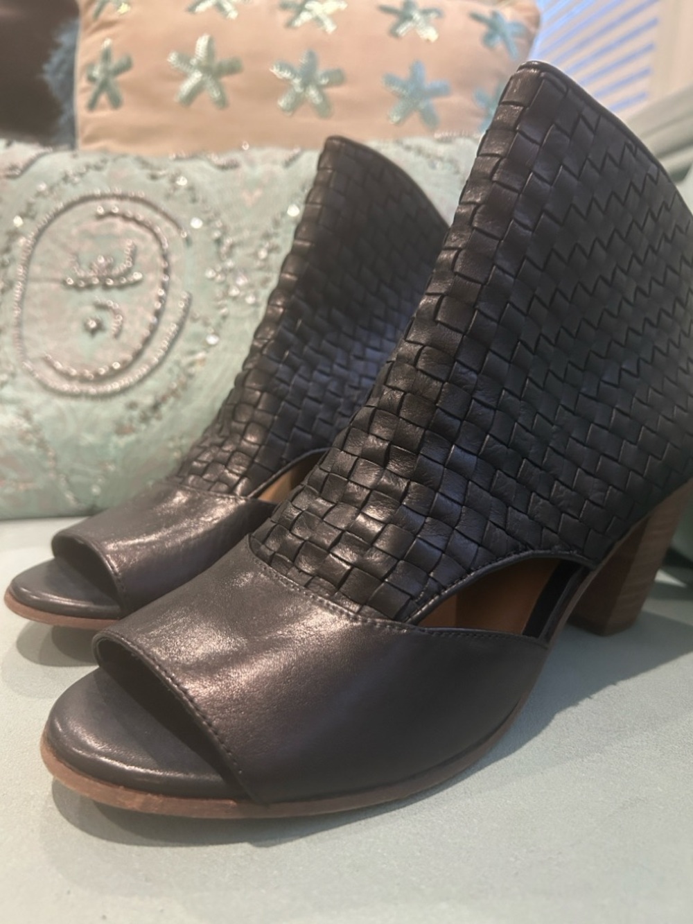 Patricia Nash Black Woven Peeped Toe Size 11 Booties retail $229
